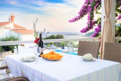 villa-santia-dnes-5-uyprava